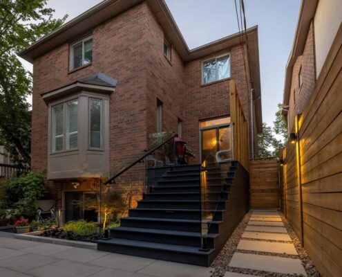 interlocking toronto home backyard