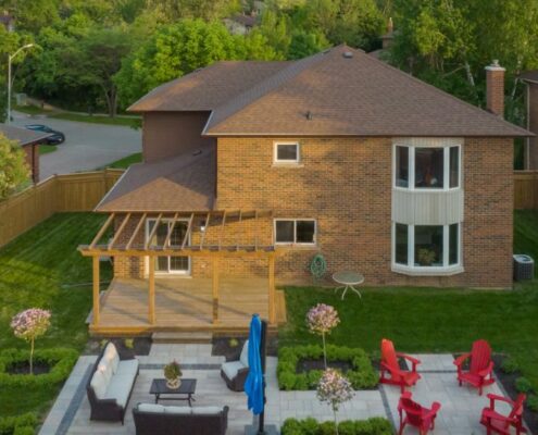 Lounge Brampton Interlocking