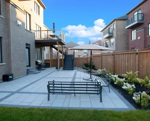 Custom patio backyard interlocking