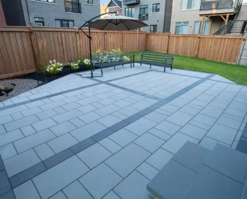 Custom patio backyard lorne park interlocking