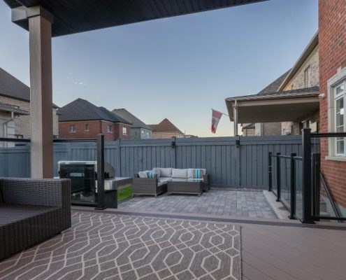 designer backyard Lakeview