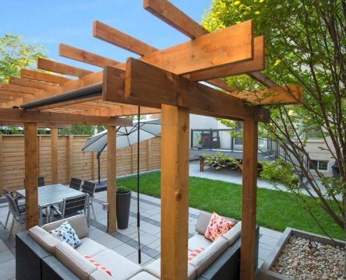 interlocking backyard old toronto