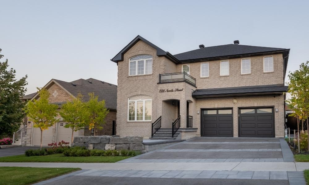 zen luxurious landscaping interlocking renovation lawerence park