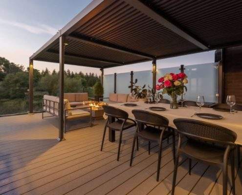 luxury deck contractors