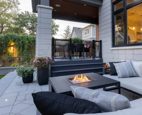 Outdoor_interlocking
