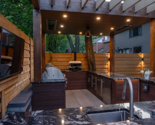 mississauga backyard lounging and kitchen installation
