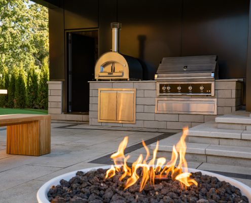 Outdoor kitchens 34