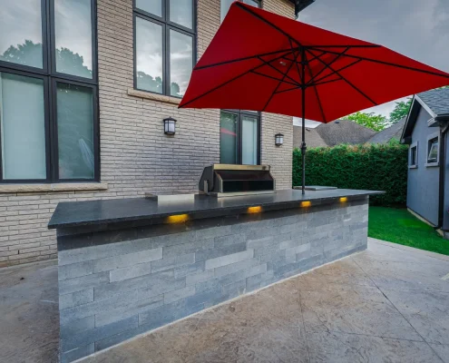 gta outdoor kitchen with fridge and freezer