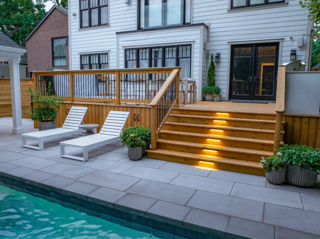 wooden railings 25